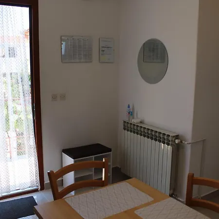 Kekel Apartman *