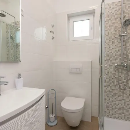 Kekel Apartman Biograd na Moru